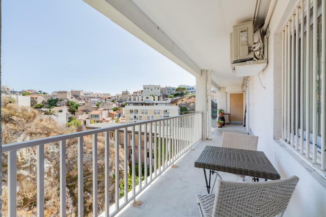 T2 Superbe Vue Mer Et Vallon Des Auffes Marselha Exterior foto